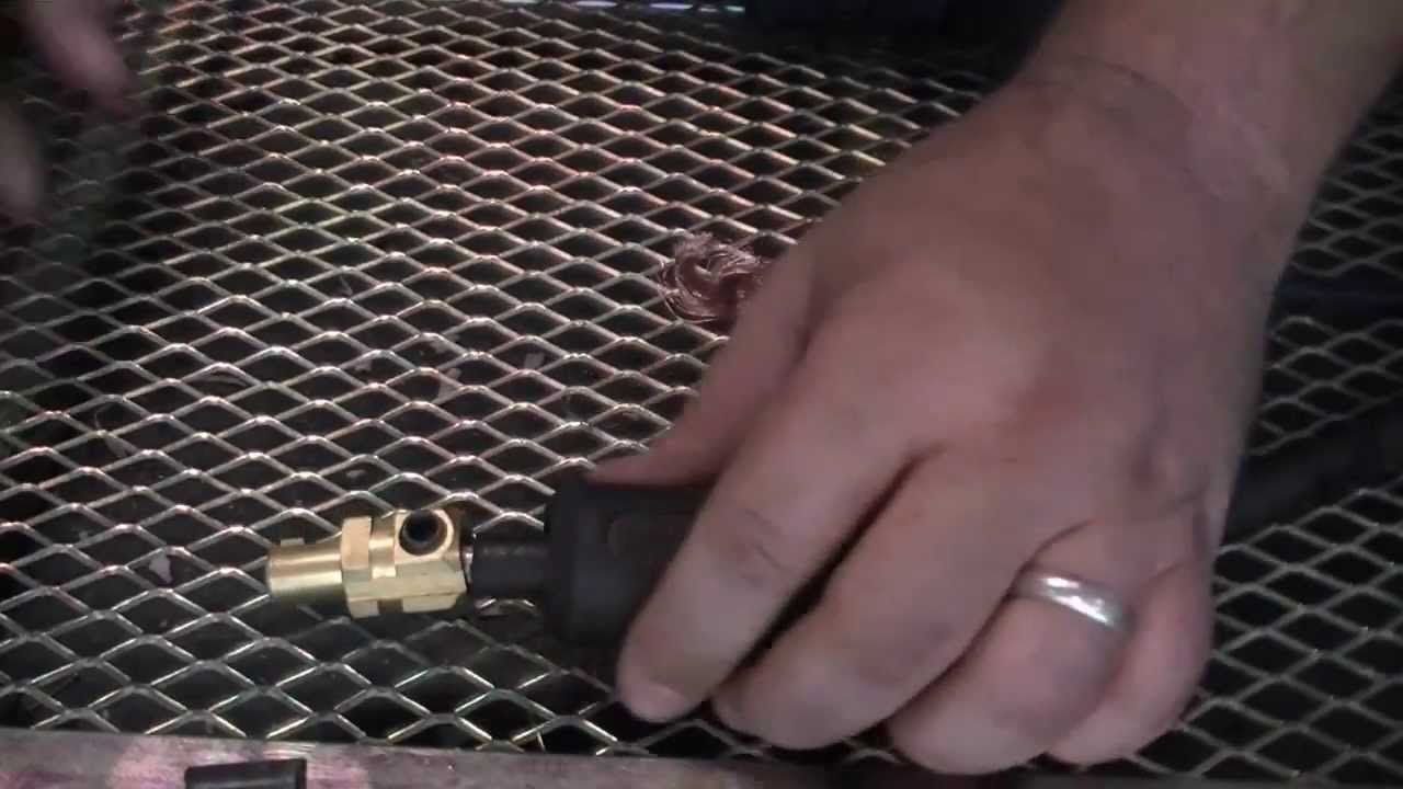 Everlast Tutorial:  Power Connector (DINSE style) Cable Swap