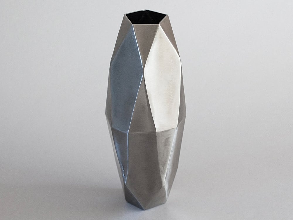 polygonal steel vase project