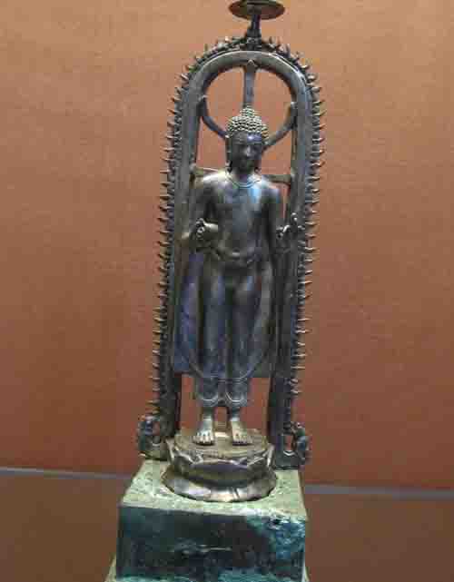 silver sculpture buddha