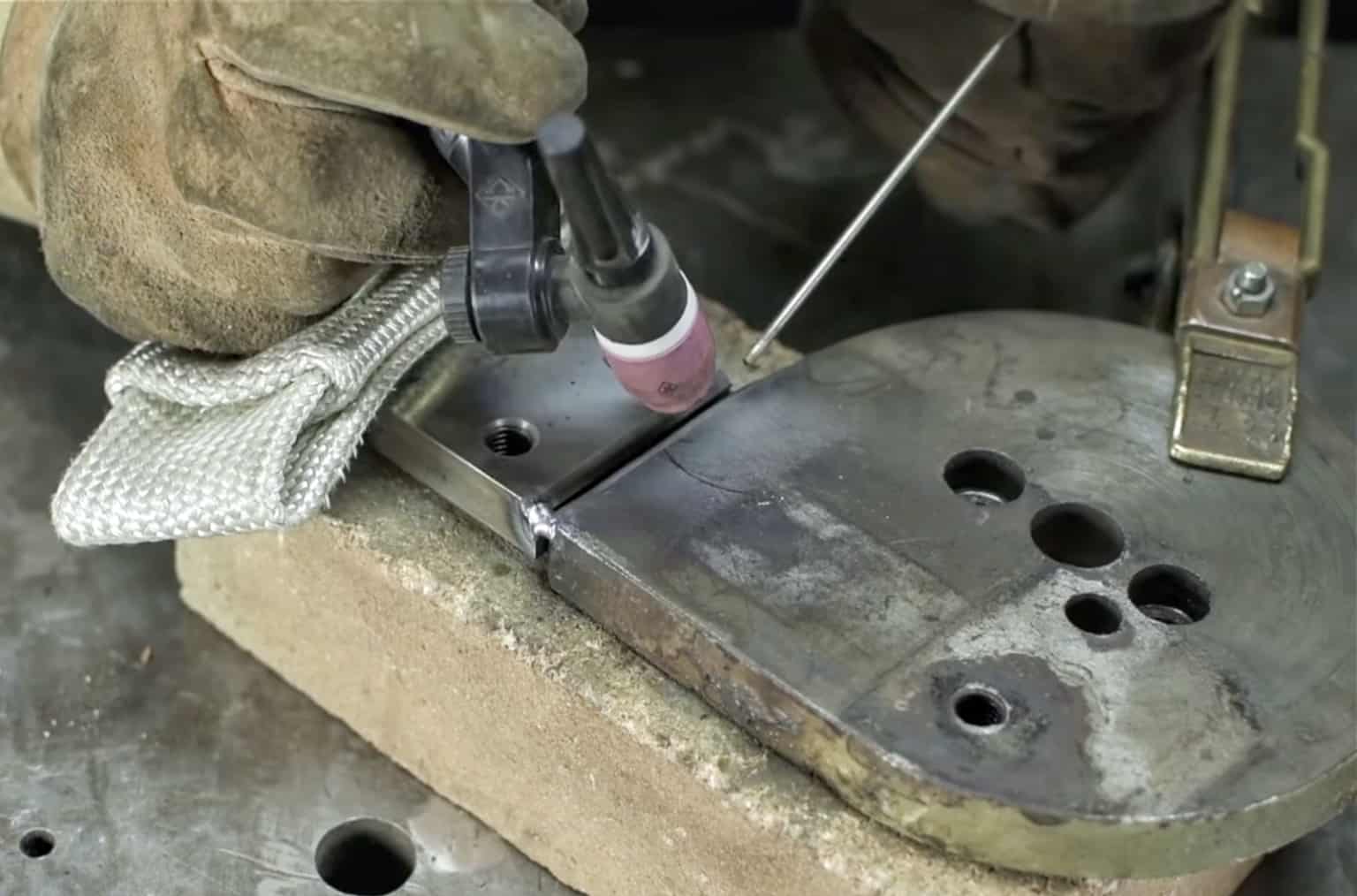 How To Weld Cast Iron (The Best Ways)